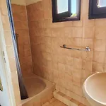 Hébergement de vacances Family House 4 Bedrooms - With Garden